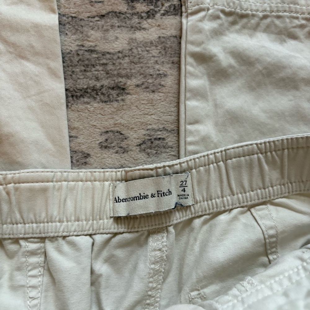 Abercrombie relaxed cargo Pants size 27 in cream tan - Picture 7 of 9